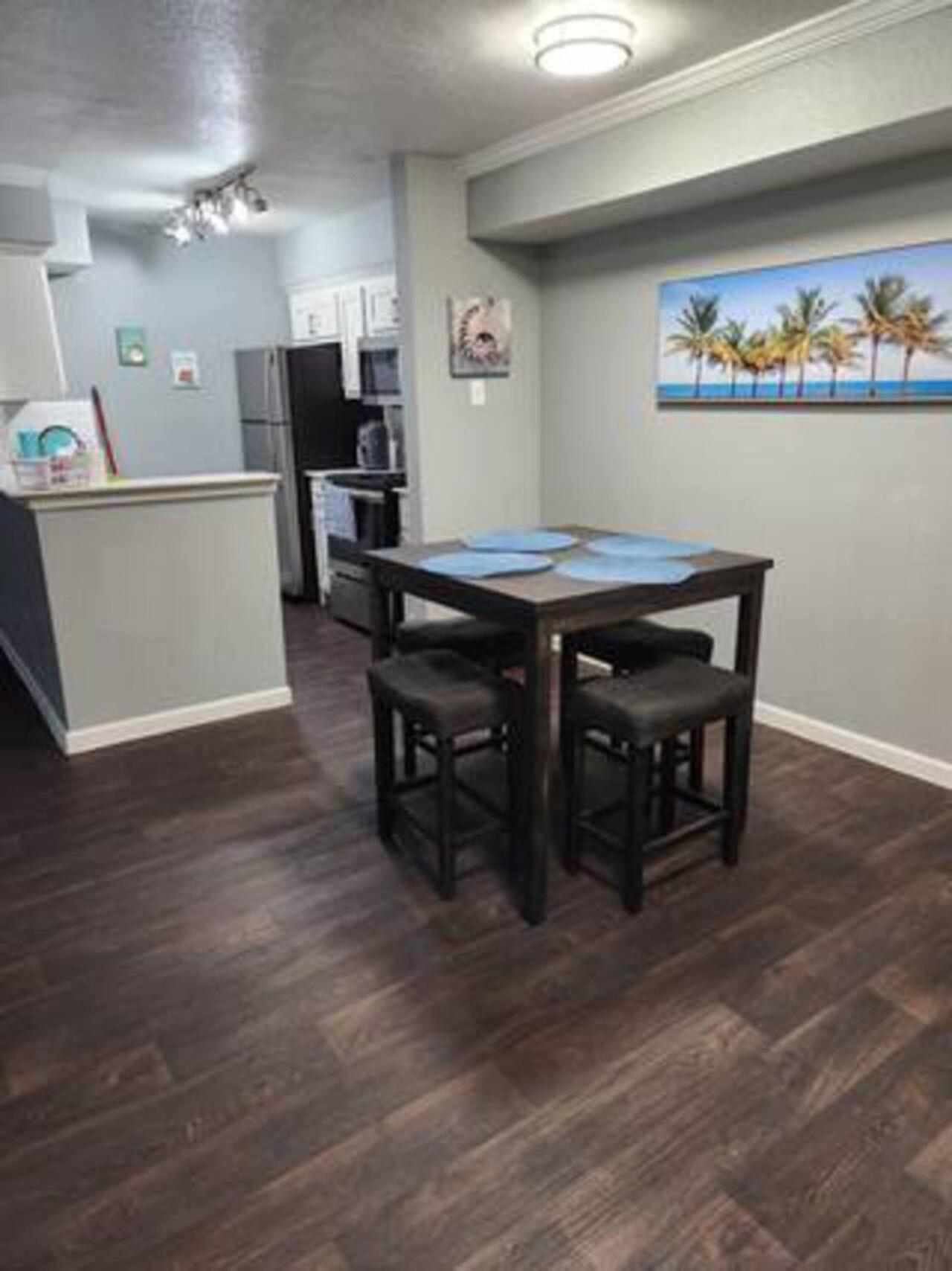 Blue Shark *B501* @ Medical Center 1Br Modern King Apartment With Private Patio ヒューストン エクステリア 写真